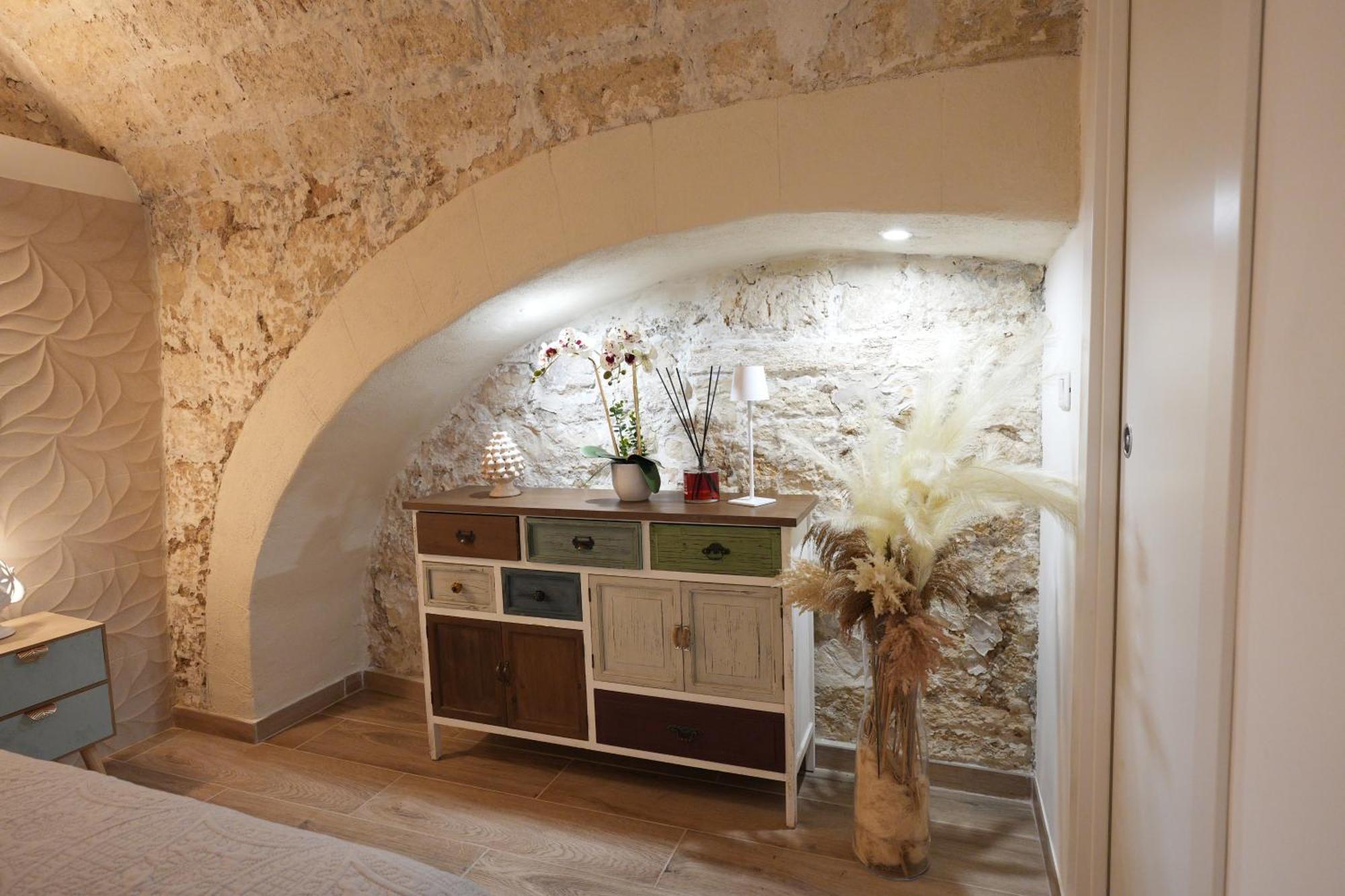 Soleil Guest House Бари Экстерьер фото